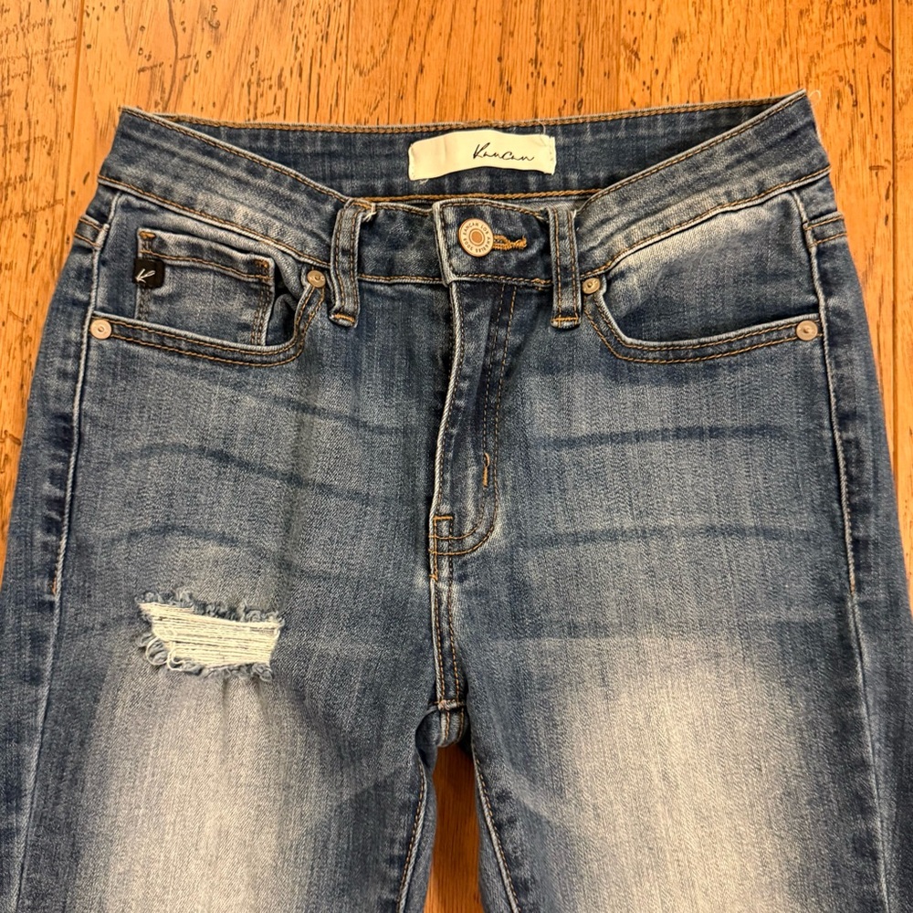 KanCan 5/26 Women’s Distressed Jeans - Picture 2 of 6